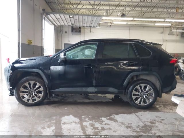 2T3A1RFV3KC047290 Toyota Rav4 Xle Premium