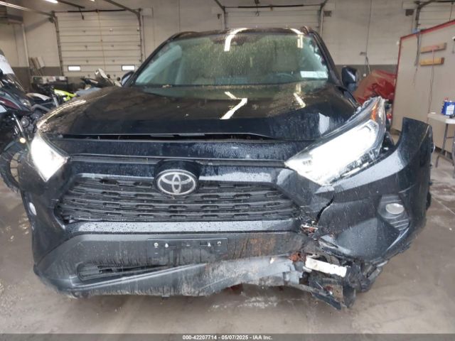 2T3A1RFV3KC047290 Toyota Rav4 Xle Premium