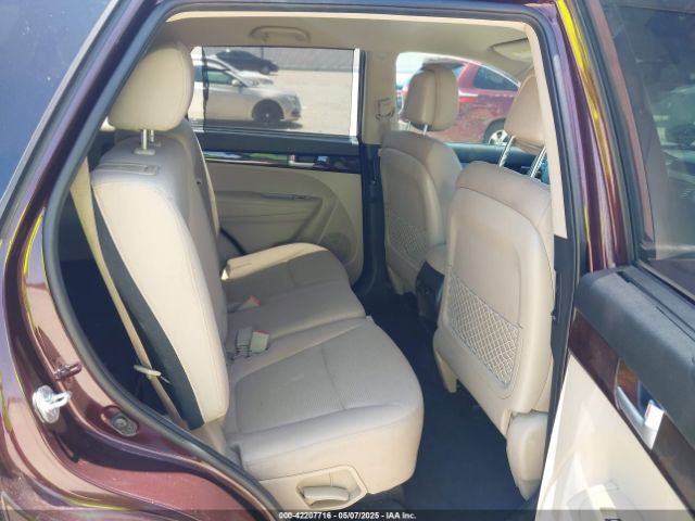 5XYKT4A63FG574332 KIA SORENTO LX