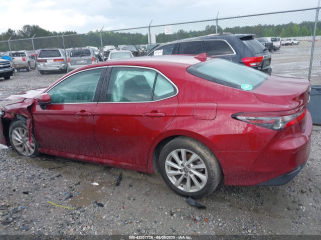 4T1C11AK4NU697085 Toyota CAMRY LE