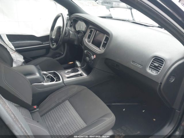 2C3CDXBGXPH515585 Dodge Charger Sxt