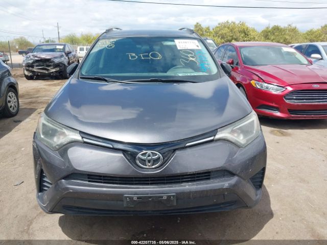 2T3BFREV0GW497072 Toyota RAV4 LE