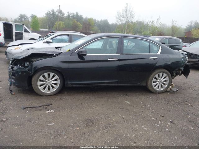 1HGCR3F9XEA009804 Honda Accord Touring