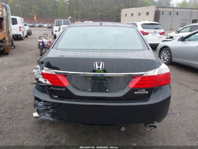 1HGCR3F9XEA009804 Honda Accord Touring