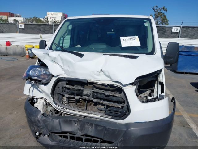 1FTYR2YM2KKA85216 Ford Transit-250