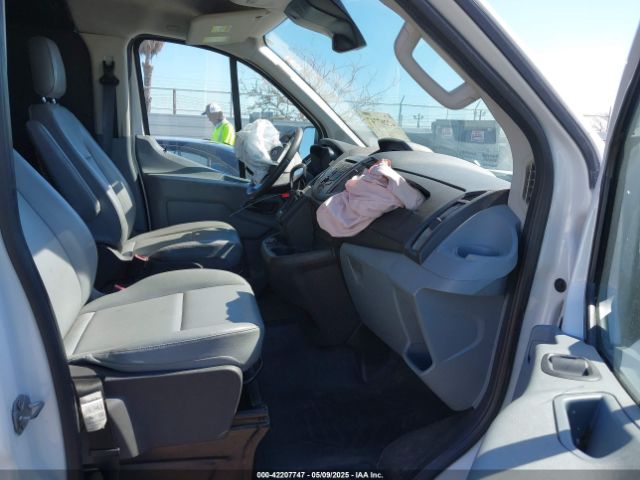 1FTYR2YM2KKA85216 Ford Transit-250