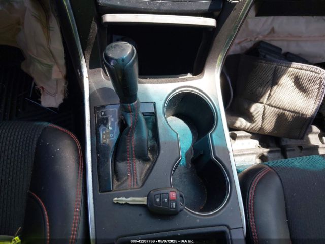 4T1BF1FK3HU401225 Toyota CAMRY SE