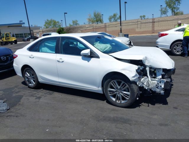 4T1BF1FK3HU401225 Toyota CAMRY SE