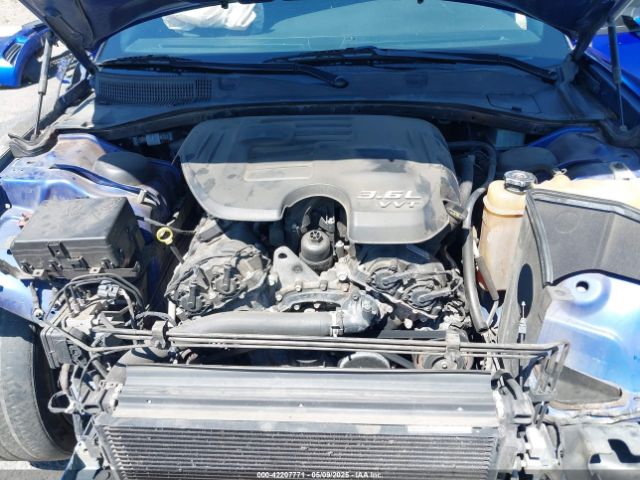 2C3CDXBG6KH729739 Dodge Charger Sxt Rwd