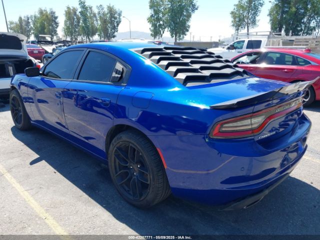 2C3CDXBG6KH729739 Dodge Charger Sxt Rwd