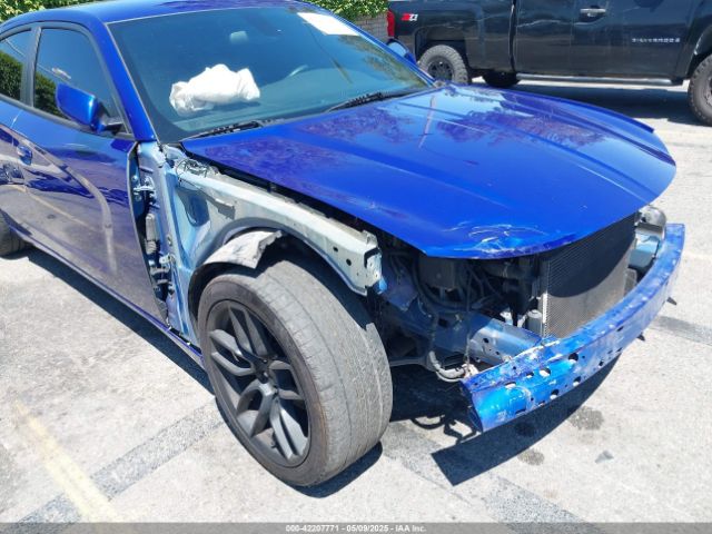 2C3CDXBG6KH729739 Dodge Charger Sxt Rwd