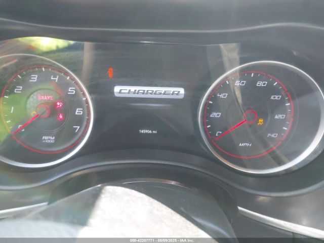 2C3CDXBG6KH729739 Dodge Charger Sxt Rwd