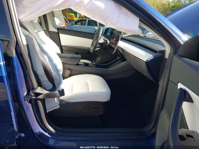 5YJYGDEE1LF040913 Tesla 2020