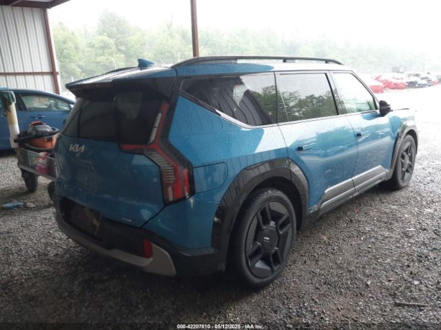2024 KIA EV9 KNDAEFS53R6019735 Photo 3
