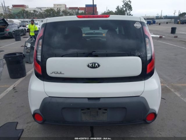 KNDJN2A24G7318058 KIA Soul