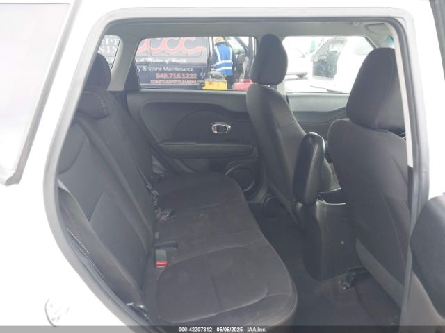 KNDJN2A24G7318058 KIA Soul