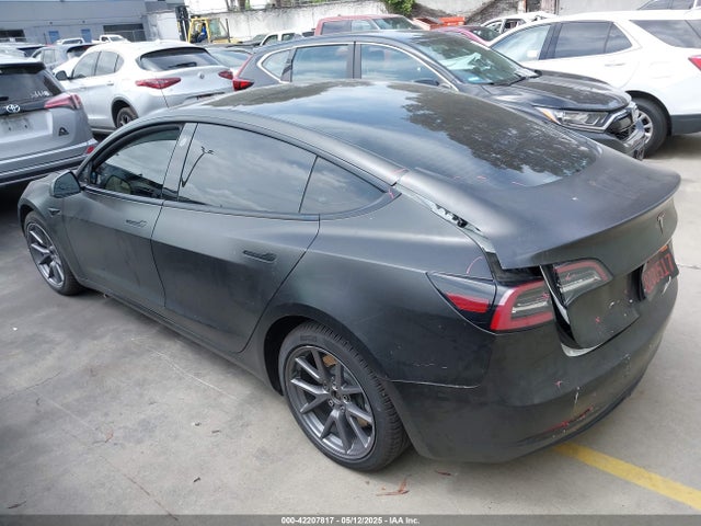 2021 TESLA MODEL 3 5YJ3E1EB2MF045267 Photo 2