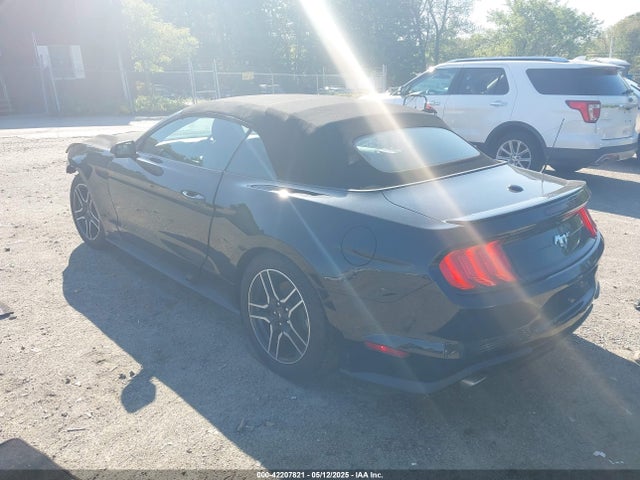 1FATP8UH9J5167426 Ford Mustang Ecoboost Premium