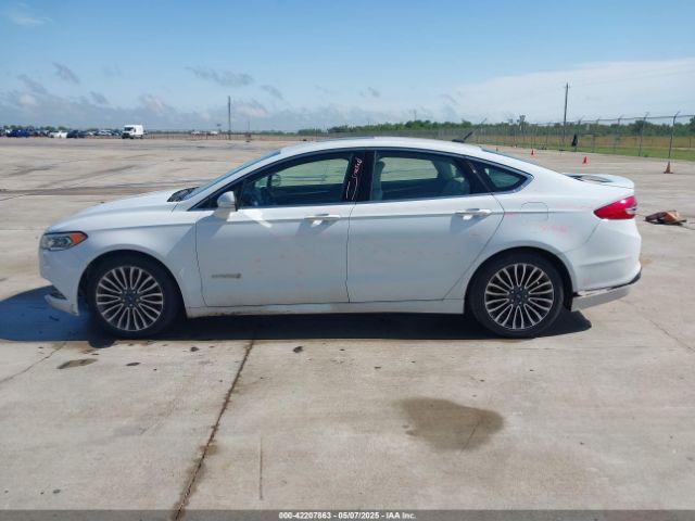 3FA6P0RU3JR124007 Ford Fusion Hybrid Titanium