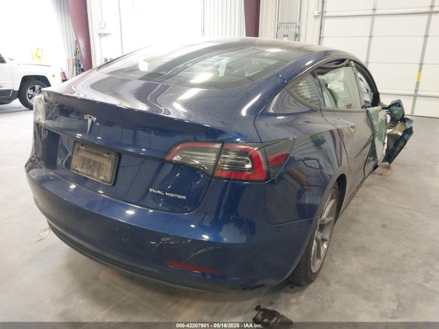 2022 TESLA MODEL 3 5YJ3E1EB0NF274953 Photo 3
