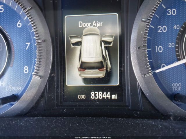 5TDYK3DC7FS681105 Toyota Sienna Xle 8 Passenger