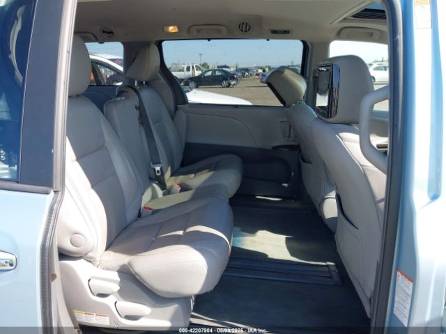 5TDYK3DC7FS681105 Toyota Sienna Xle 8 Passenger