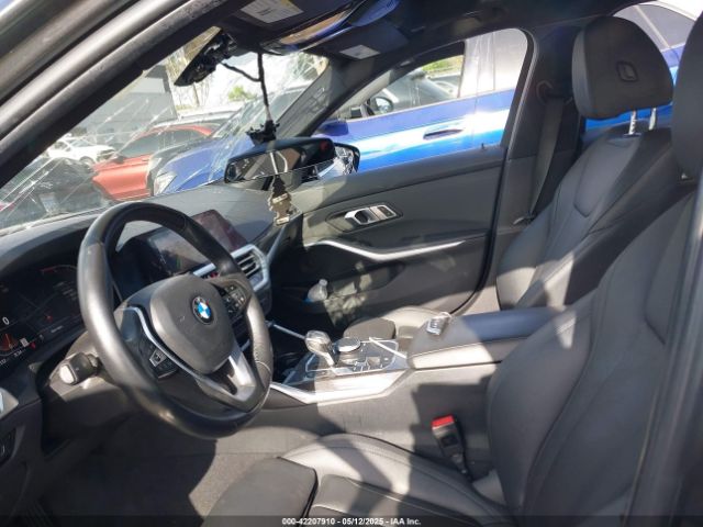 WBA5R1C5XKFH20799 BMW 330I