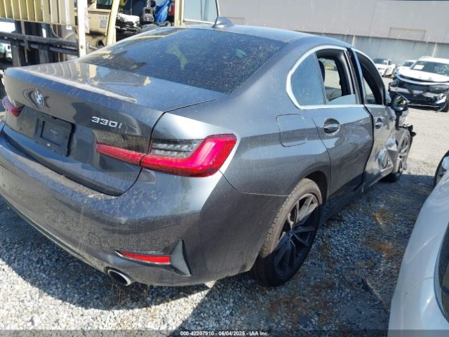WBA5R1C5XKFH20799 BMW 330I
