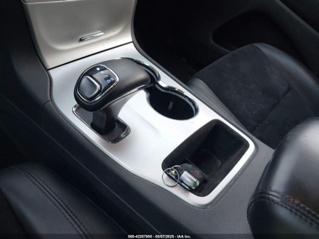 1C4RJFAG0FC933990 Jeep Grand Cherokee Altitude