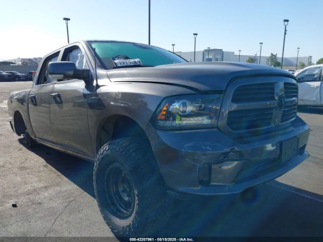 2017 RAM 1500 1C6RR6MT4HS570384