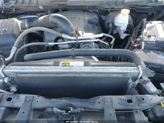 2017 RAM 1500 1C6RR6MT4HS570384 Photo 9