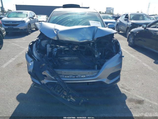 3CZRU6H35MM756417 Honda Hr-v Awd Lx