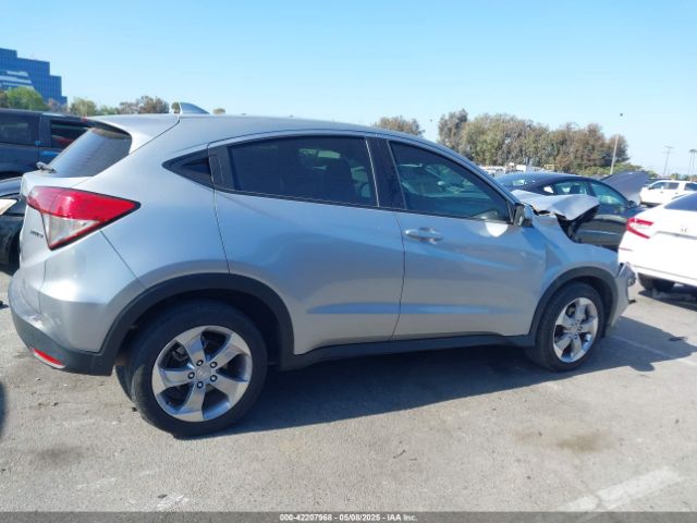 3CZRU6H35MM756417 Honda Hr-v Awd Lx
