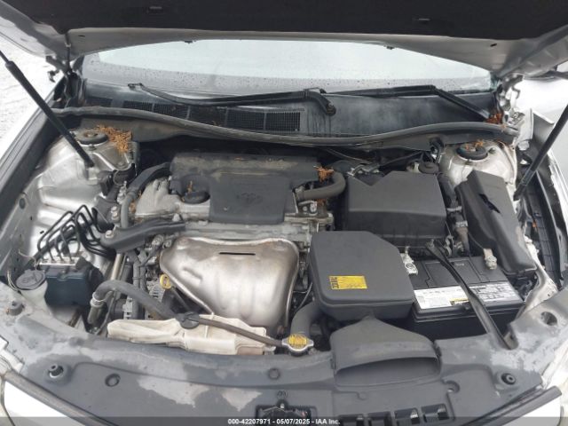 4T1BF1FK0EU392575 Toyota CAMRY SE