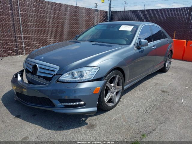 2011 MERCEDES-BENZ S 550 WDDNG7BB3BA385985 Photo 1