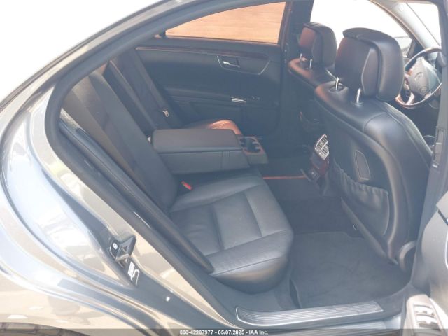 2011 MERCEDES-BENZ S 550 WDDNG7BB3BA385985 Photo 7