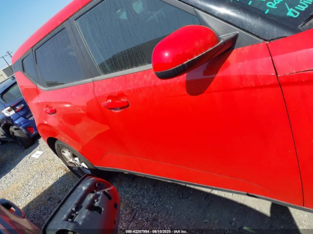 KNDJ23AU1N7185417 KIA SOUL S