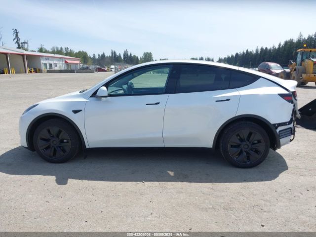 7SAYGDEE4SF261567 Tesla Model Y Long Range Dual Motor All-wheel Drive
