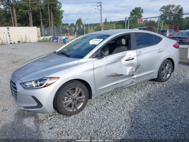 KMHD84LF2HU149768 Hyundai ELANTRA SE
