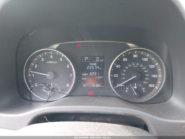 KMHD84LF2HU149768 Hyundai ELANTRA SE