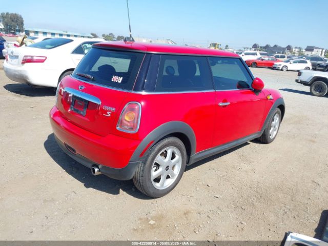 2008 MINI COOPER WMWMF33538TT60153 Photo 3