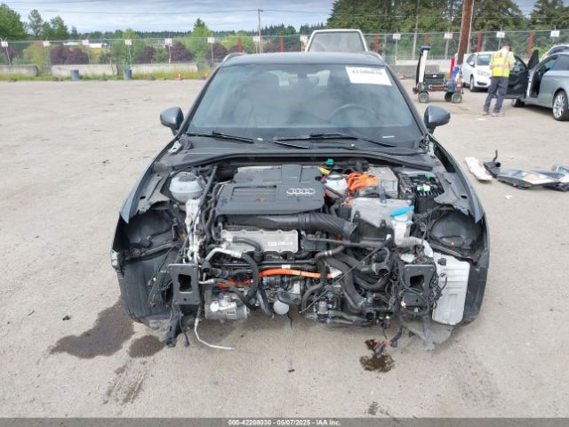 WAUTPBFF5JA095468 Audi A3 E-tron 1.4t Premium/1.4t Tech Premium