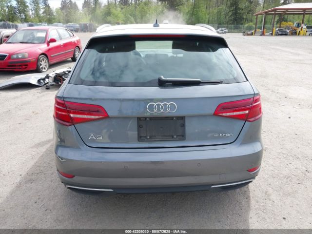 WAUTPBFF5JA095468 Audi A3 E-tron 1.4t Premium/1.4t Tech Premium