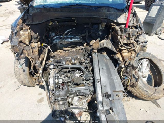 KM8SMDHF9HU212134 Hyundai Santa Fe Se