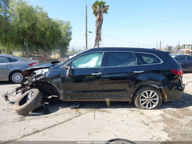 KM8SMDHF9HU212134 Hyundai Santa Fe Se