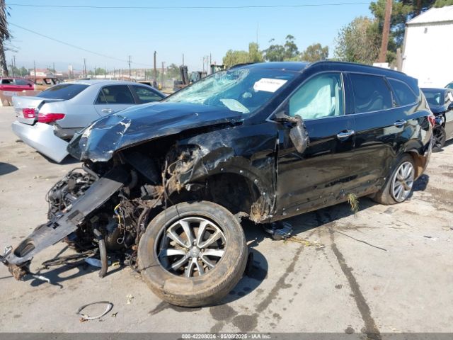 KM8SMDHF9HU212134 Hyundai Santa Fe Se