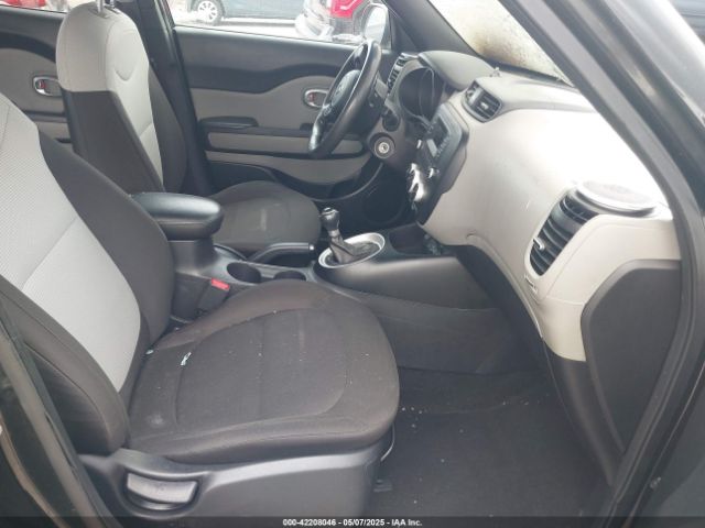 KNDJN2A27G7847939 KIA Soul