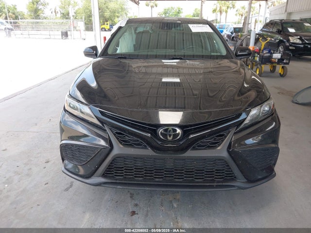 4T1G11AK2MU582906 Toyota CAMRY SE