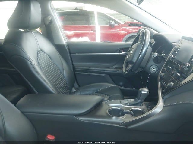 4T1G11AK2MU582906 Toyota CAMRY SE