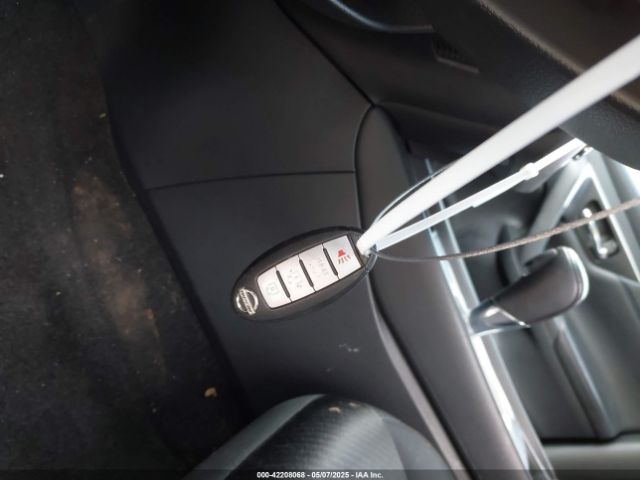 1N4AL3AP8HN326447 Nissan Altima 2.5 Sr